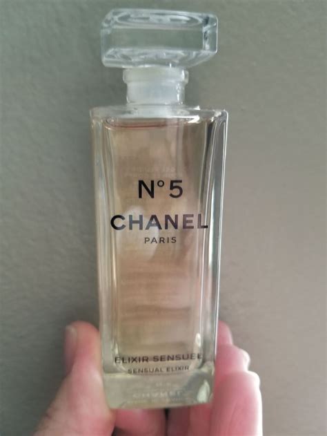 discontinued chanel perfumes.